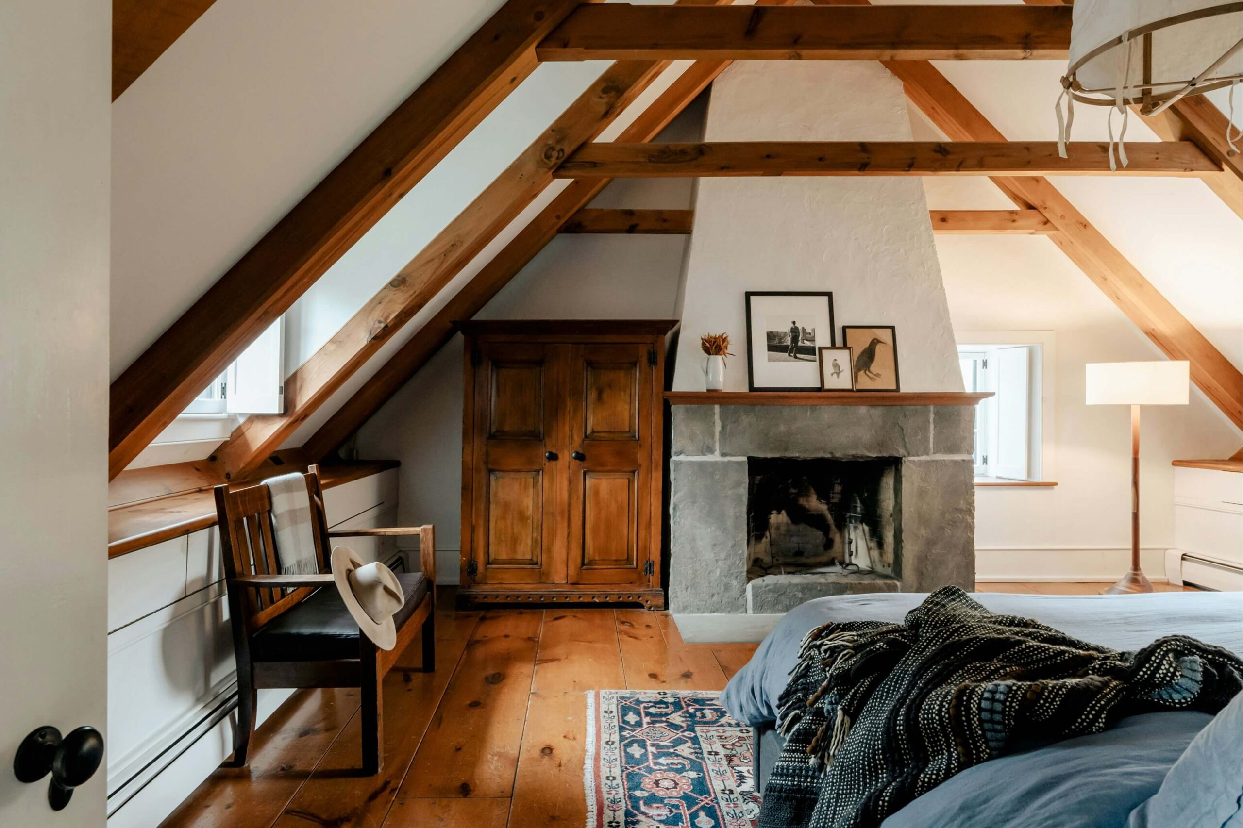 Want a Cozy Home? The New Rustic Farmhouse Will Win You Over